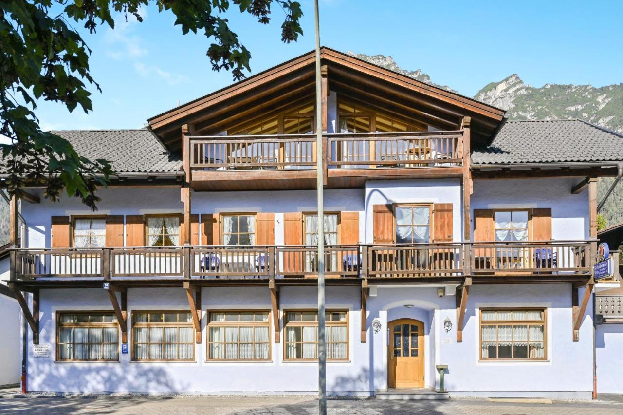 Katharinenhof Ferienwohnung Hausberg การ์มิช-พาร์เทนเคียร์เชน ภายนอก รูปภาพ
